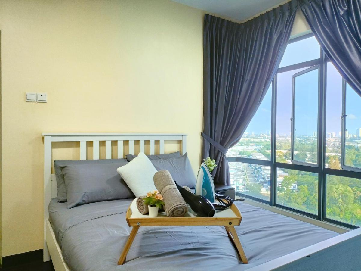 Апартаменти Arc Austin Hills Residensi By Antlerzone Джохор-Бару Екстер'єр фото