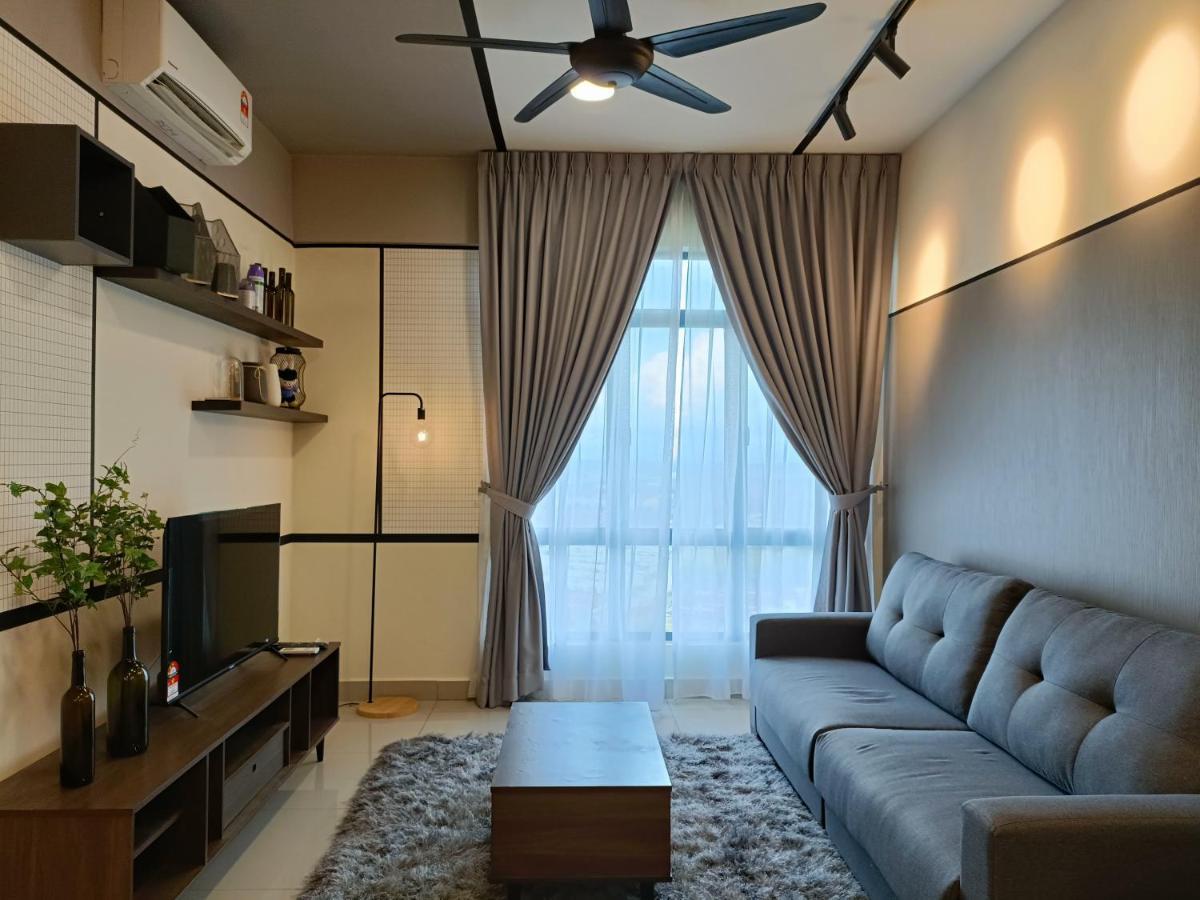 Апартаменти Arc Austin Hills Residensi By Antlerzone Джохор-Бару Екстер'єр фото
