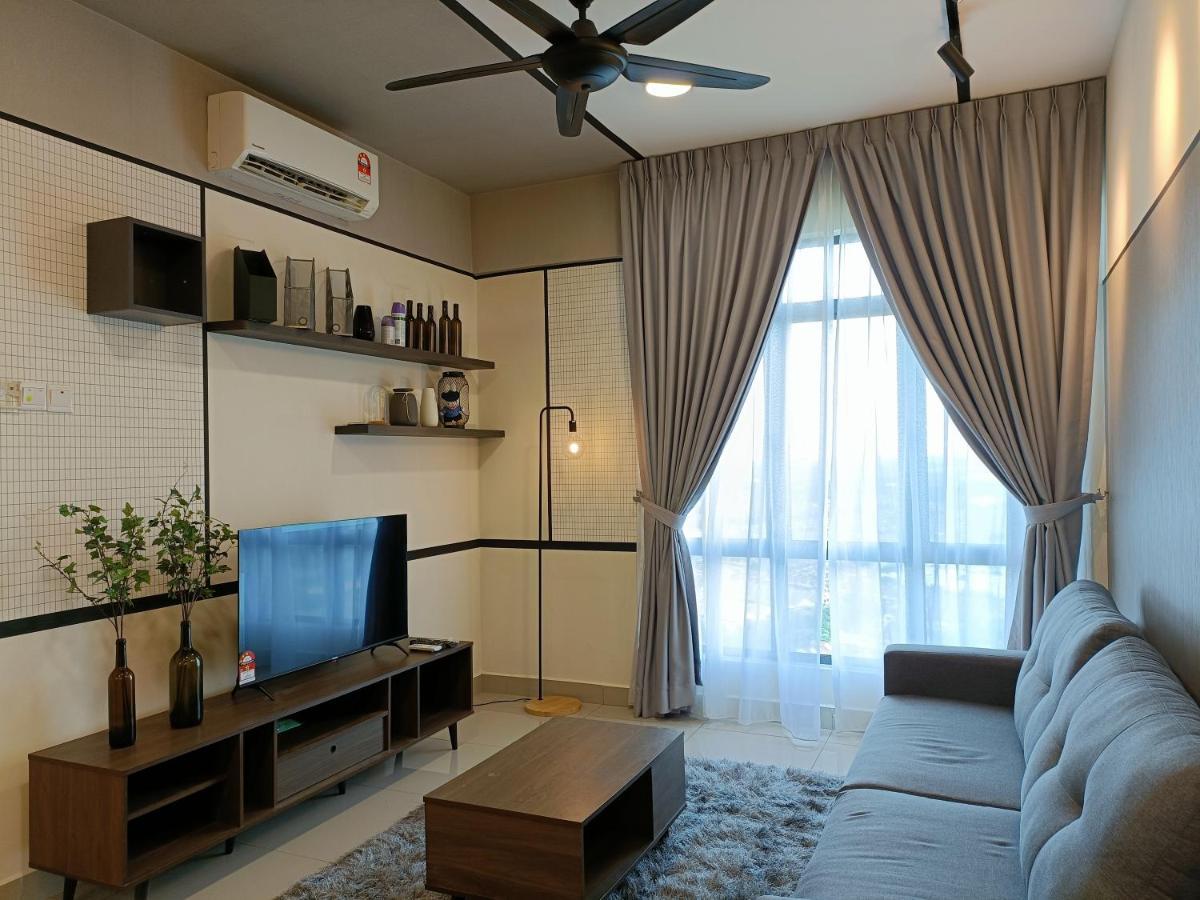 Апартаменти Arc Austin Hills Residensi By Antlerzone Джохор-Бару Екстер'єр фото